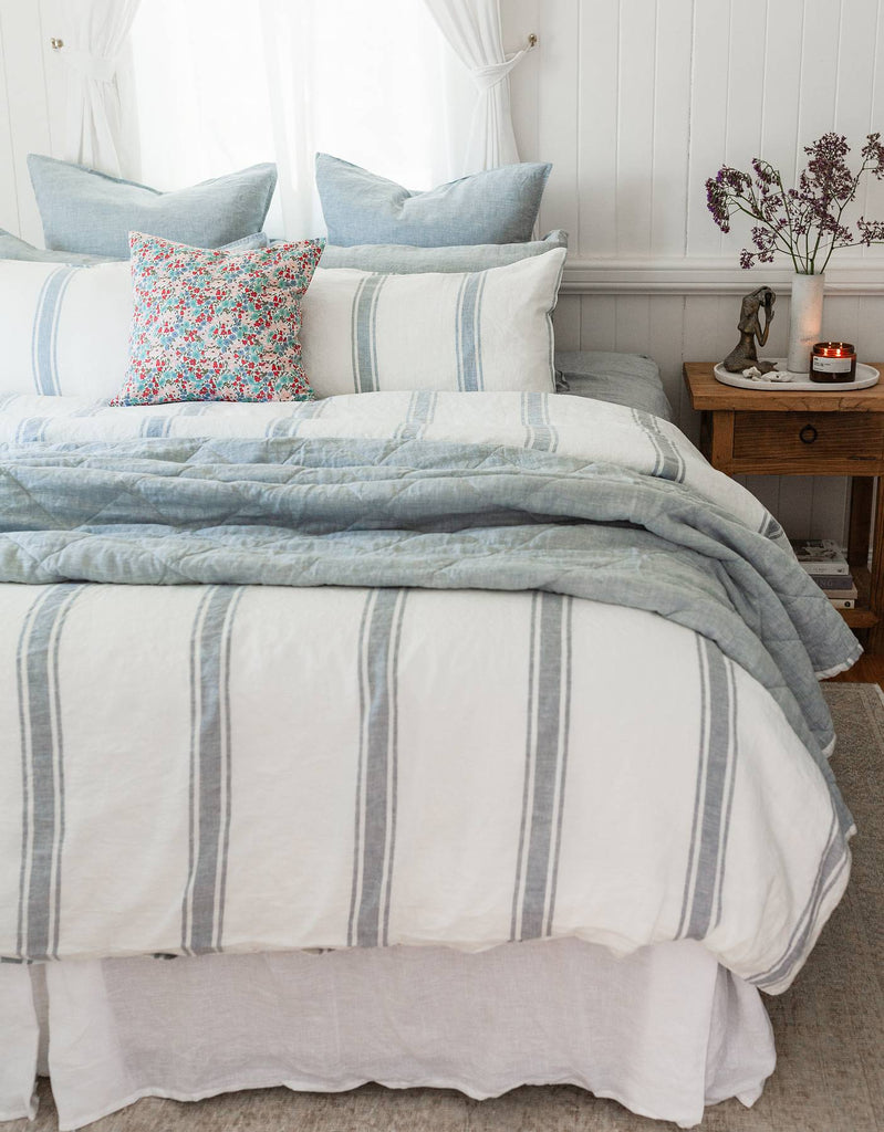  Reversible Quilt in French Blue Yarn Dyed – Linen Bedding